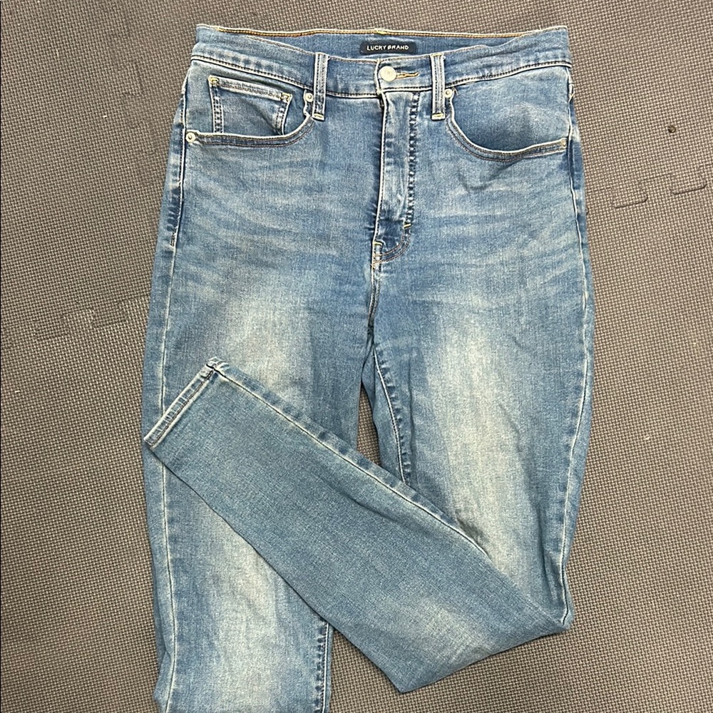 Lucky Brand Light Blue Jeans